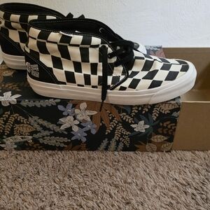 Vans Mens Checkered Black and White Taka Hayashi Chukka 75 LX